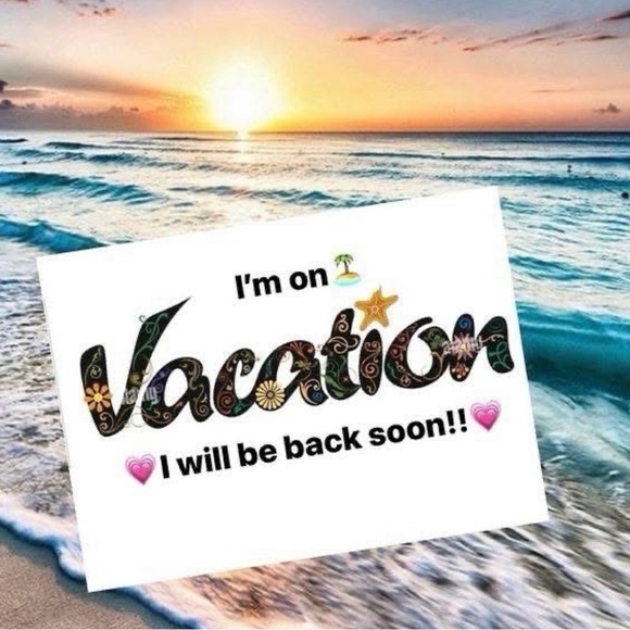 Other - ❤️ ChicBoutiqueCT Is On Vacation Be Back Soon ❤️